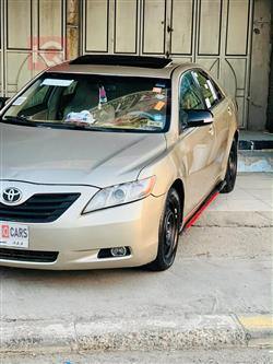 تۆیۆتا کامری